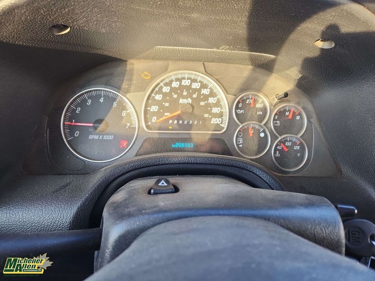 2007-gmc-envoy-image-8