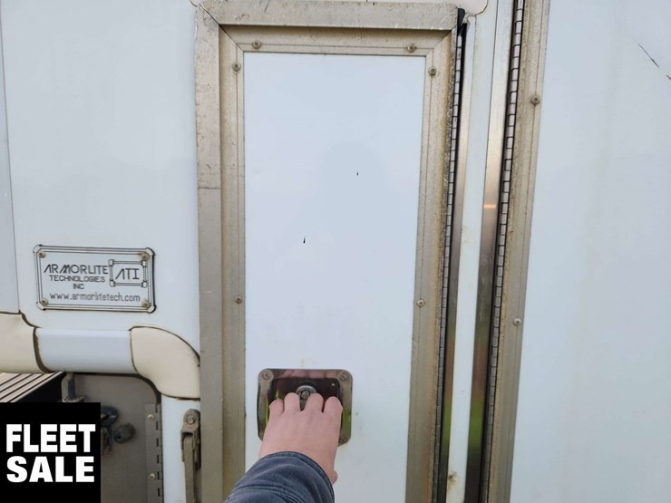 2013-ford-f250-image-26