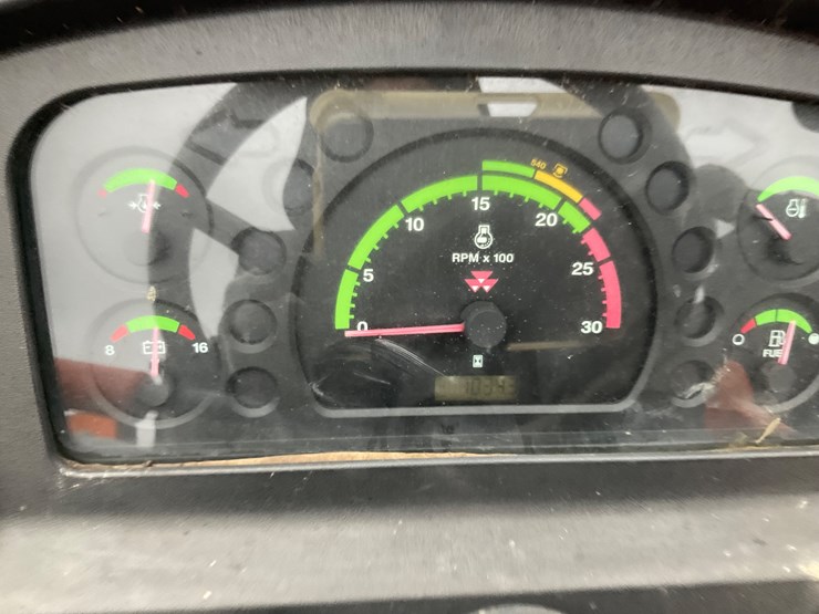 massey-ferguson-2607h-image-14