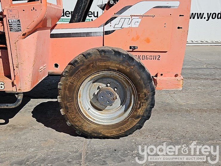 2006-sky-trak-6036-image-16