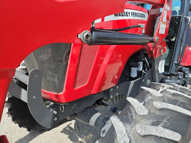 2014-massey-ferguson-4610-image-7