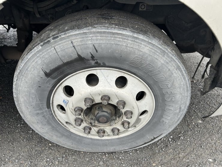 2007-peterbilt-387-image-33