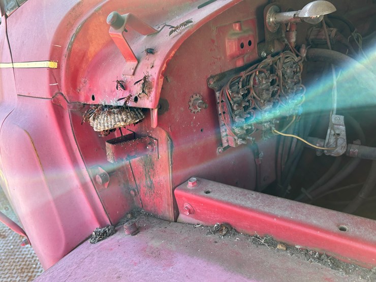 #22559-•-inop-1971-international-harvester-1800-s/a-daycab-fire-truck-vin:-416080g411147-image-44