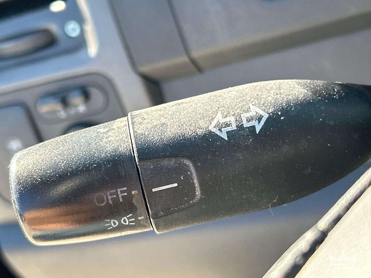 2010-honda-crv-image-16