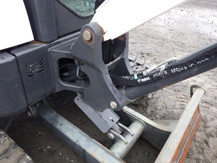 2022-bobcat-e35i-image-14