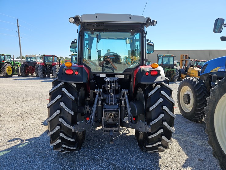 2020-massey-ferguson-6713-image-6