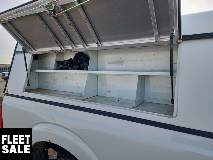 2016-ford-f350-image-32