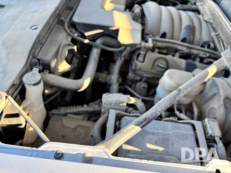 2015-chevrolet-silverado-image-50