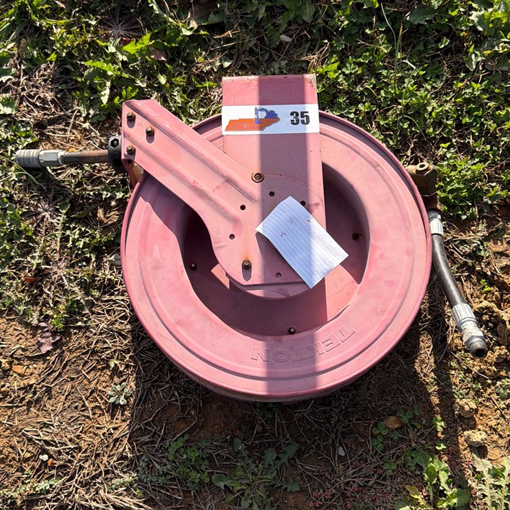 #35 • Air Hose & Reel