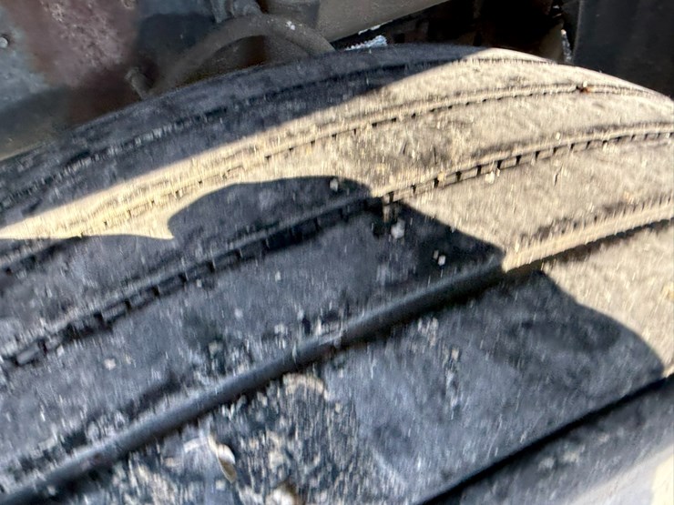 1995-mack-ch613-image-9