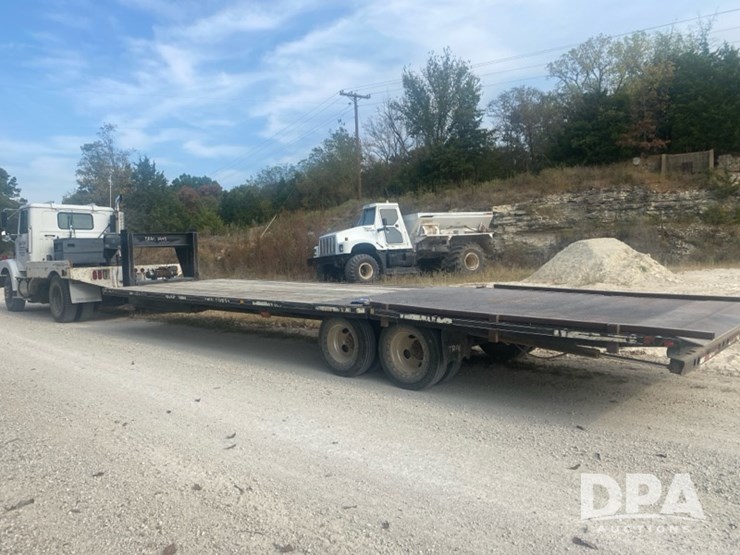 1999-trailmann-gooseneck-flatbed-trailer-(lld1460)-image-1