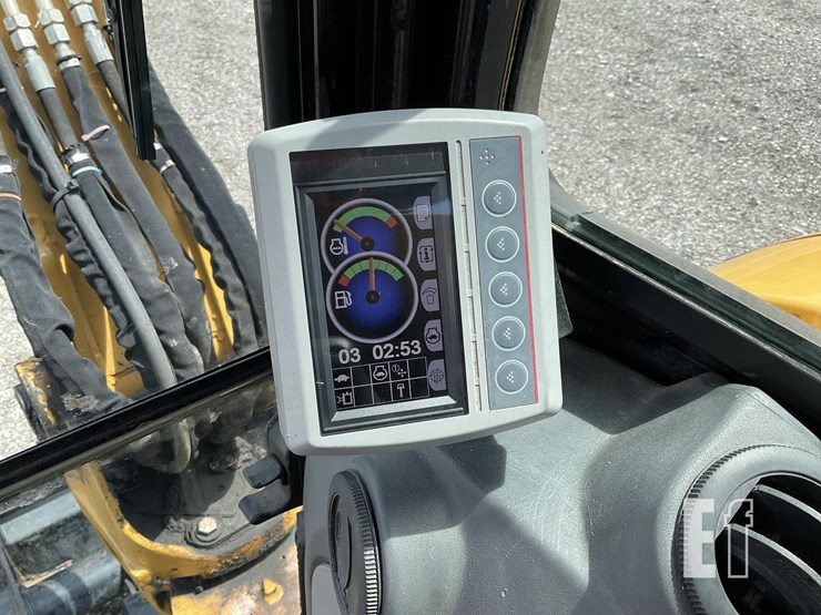 2019-caterpillar-305e2-cr-image-22