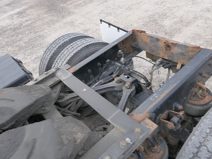 2006-kenworth-t800b-image-15