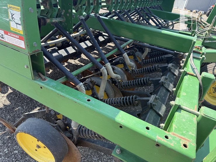 1993-john-deere-750-image-11