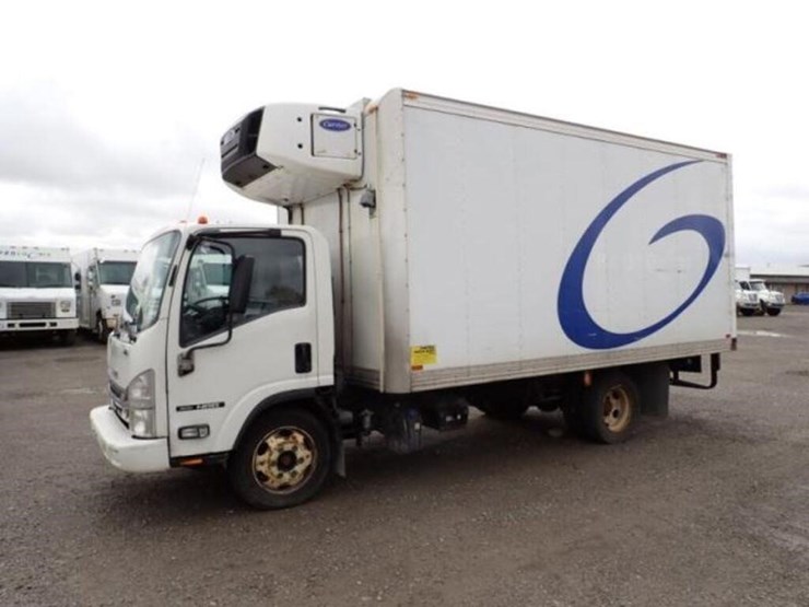 2018-isuzu-nrr-image-1