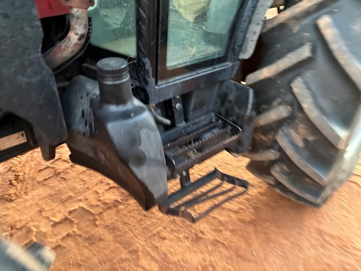 2006-case-ih-jx95-image-11