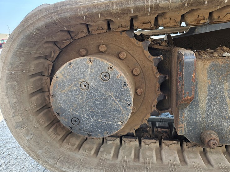 2016-bobcat-e63-image-19