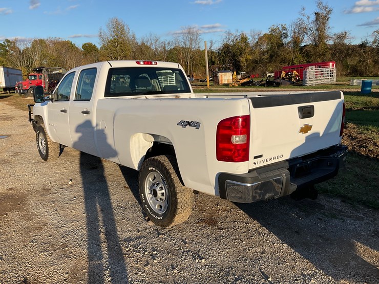 2012-chevrolet-silverado-image-4
