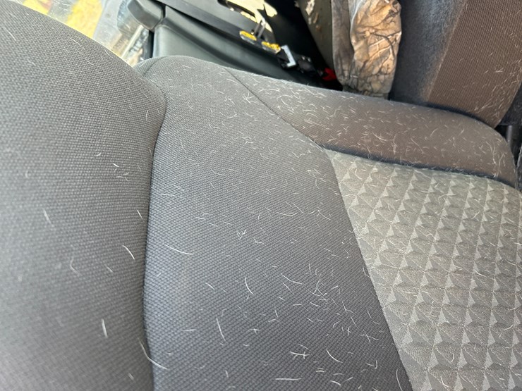 2004-gmc-canyon-image-13