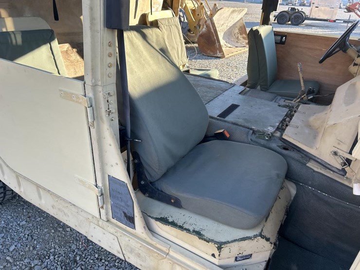 #5036-•-hummer-hmmwv-image-53