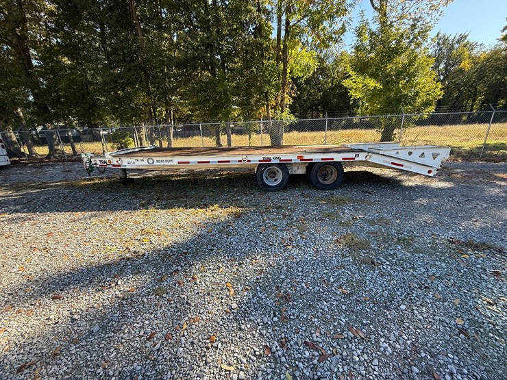 #22588-•-trial-king-19'-trailer-image-16