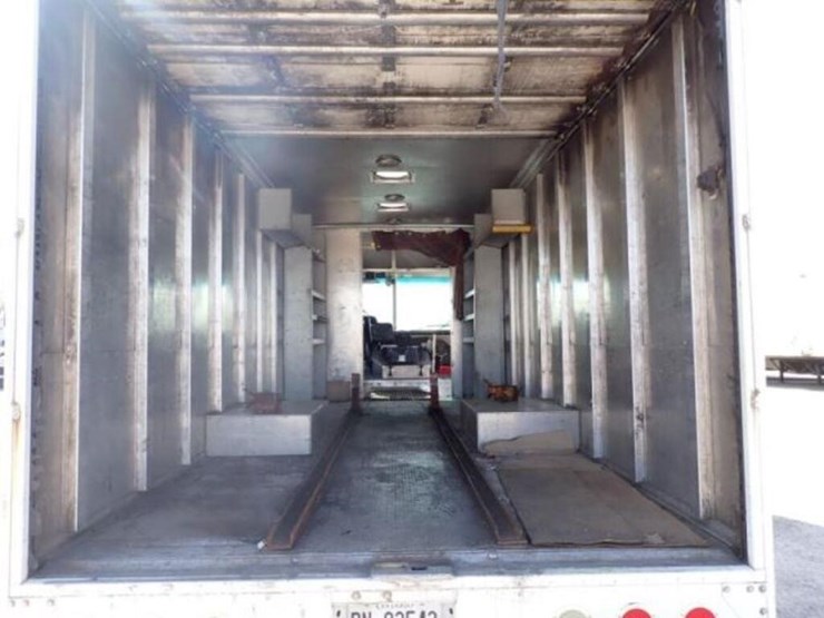 2013-freightliner-mt55-image-44