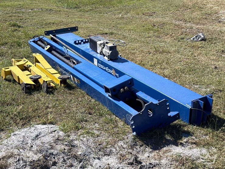 forward-10,000lb-two-post-electric-auto-lift-image-2