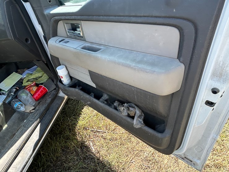 2010-ford-f150-image-17