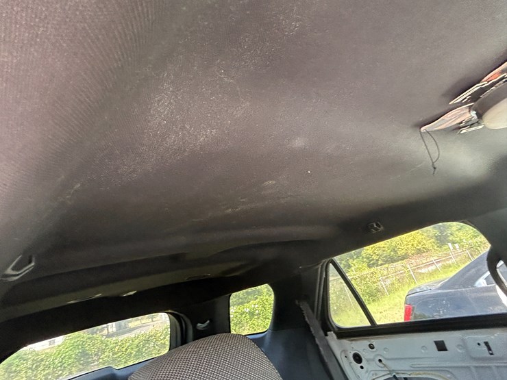 2013-ford-explorer-image-34