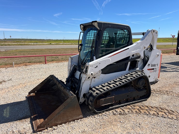 2015-bobcat-t590-image-1