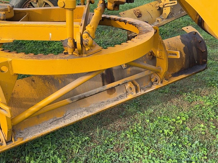 1937-caterpillar-no.-212-motor-grader-image-75