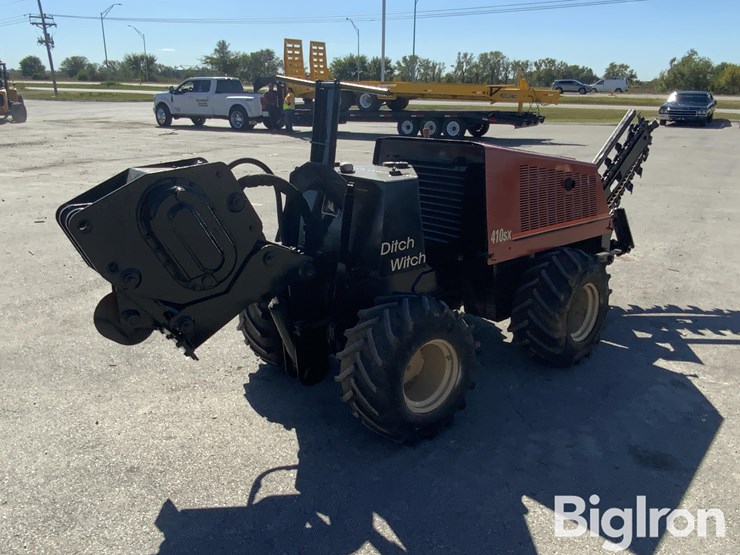 2000-ditch-witch-410sxd-image-5