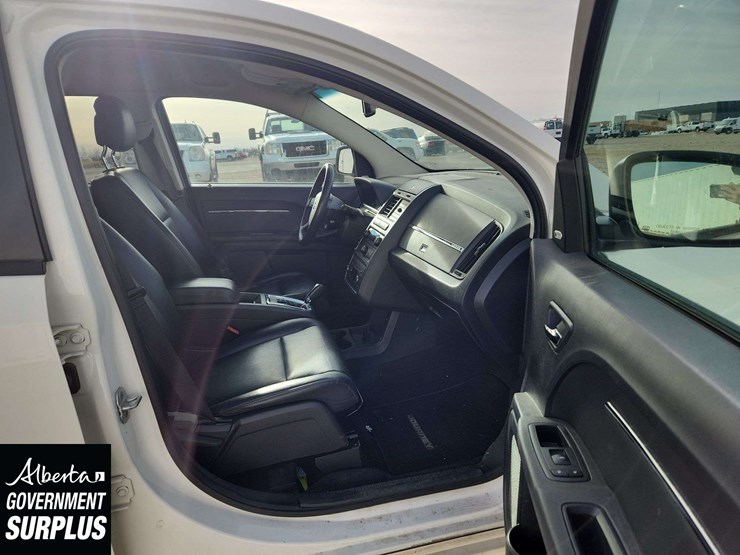 2010-dodge-journey-image-27