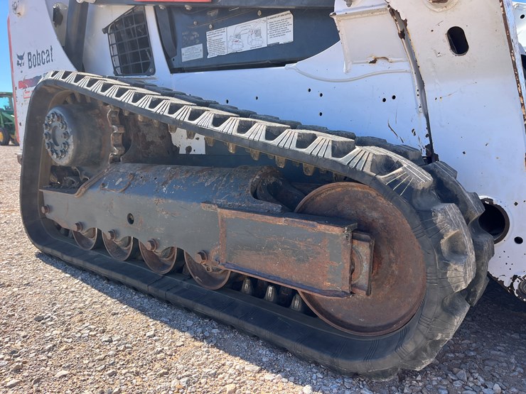 2015-bobcat-t590-image-7