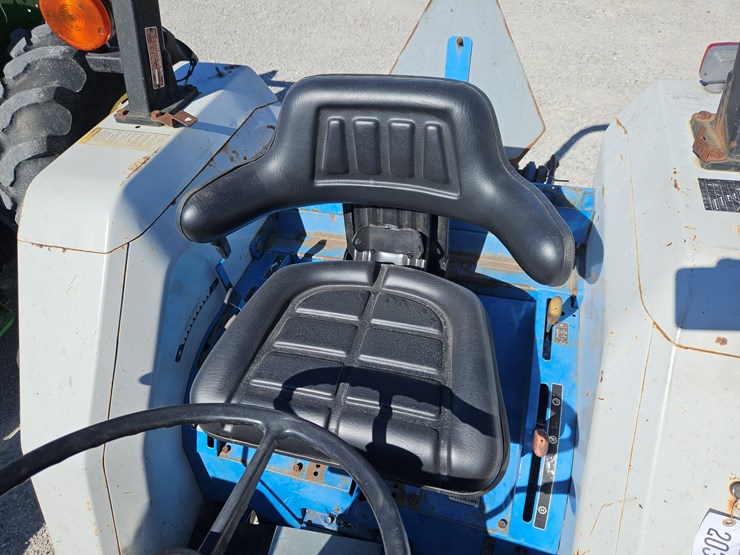 1994-ford-2120-image-14