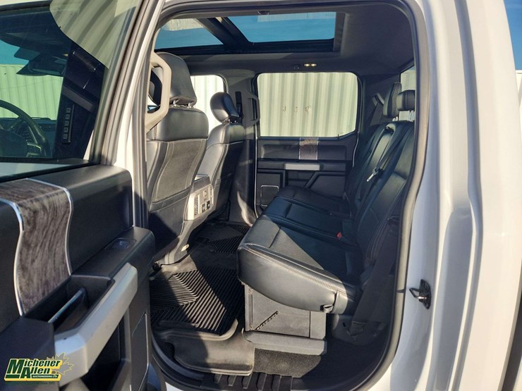 2019-ford-f350-image-21