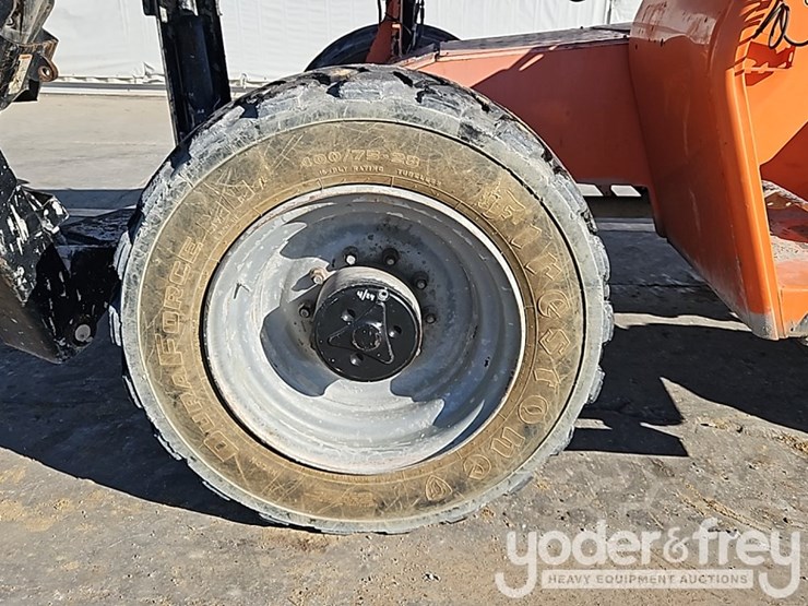 2017-sky-trak-10054-image-16