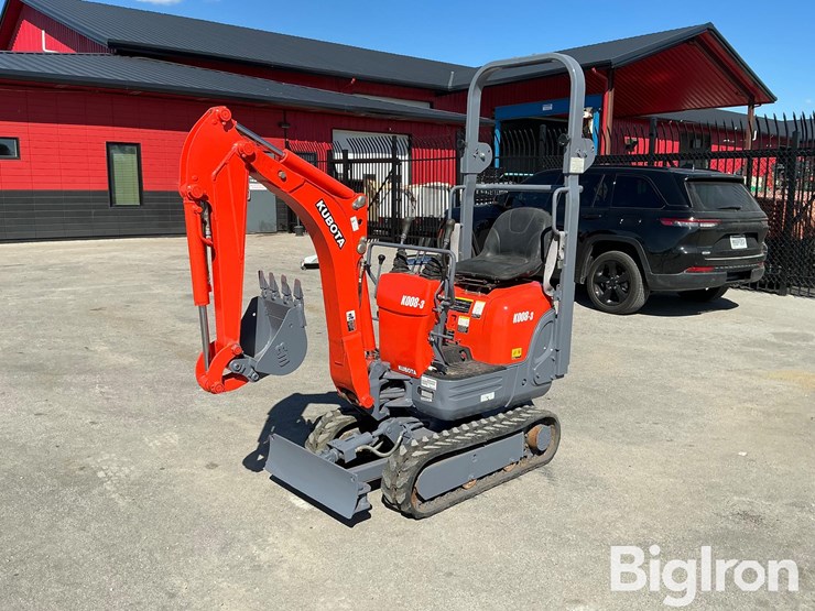 2019-kubota-k008-3-image-1