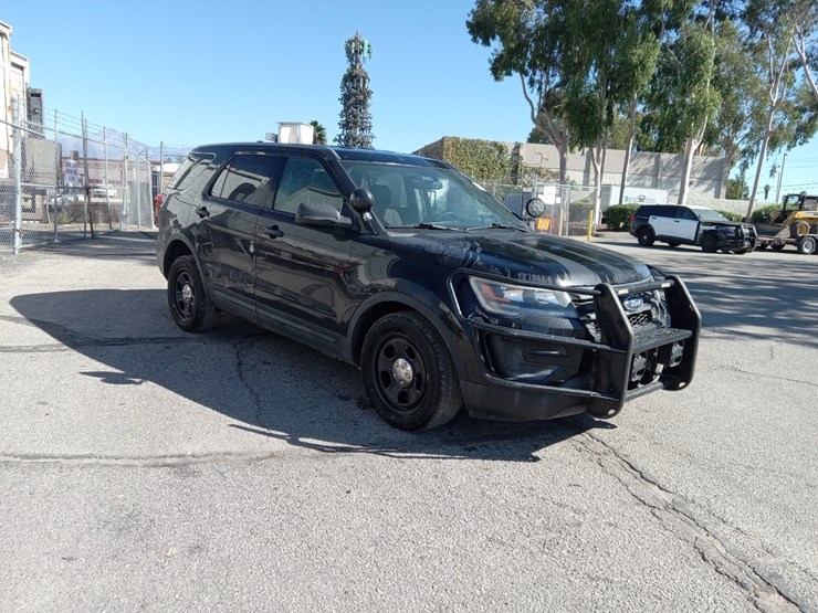 ford-explorer-image-1