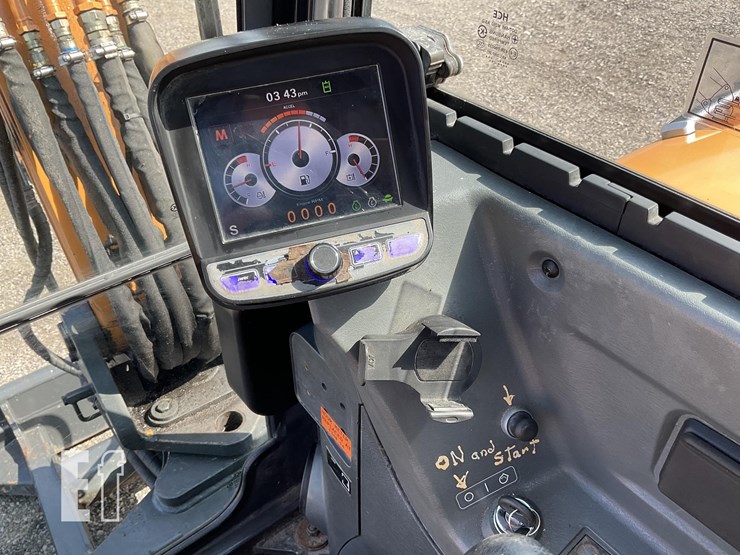 2018-case-cx57c-image-20