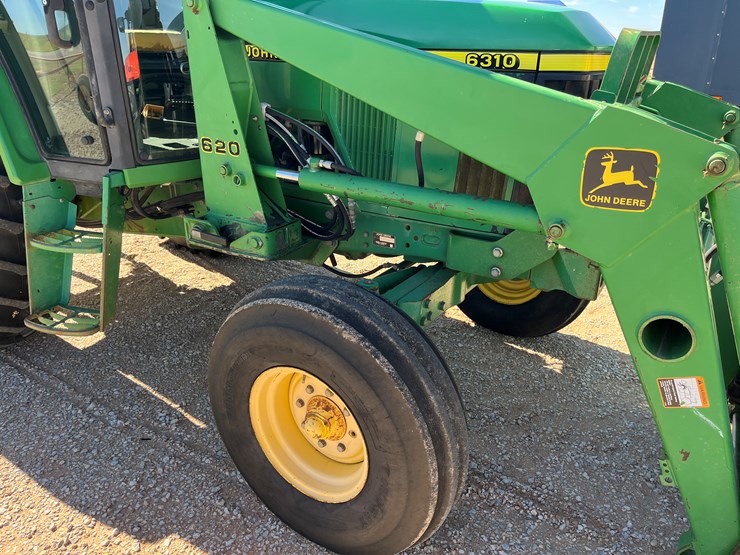 1999-john-deere-6310-image-7