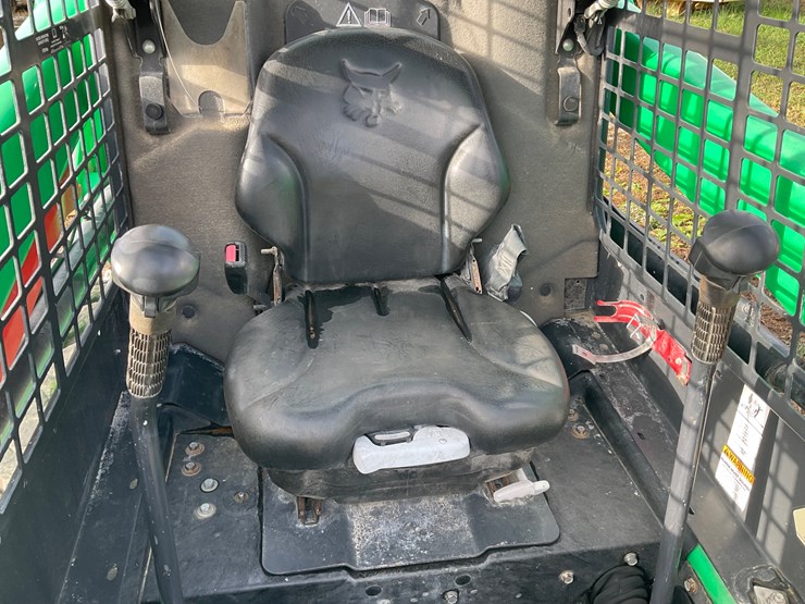 2020-bobcat-s550-image-9