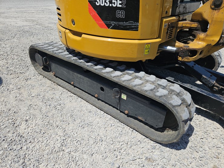 2020-caterpillar-303.5-image-8