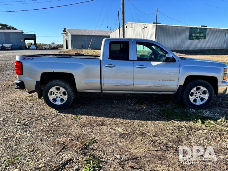 2015-chevrolet-silverado-image-5