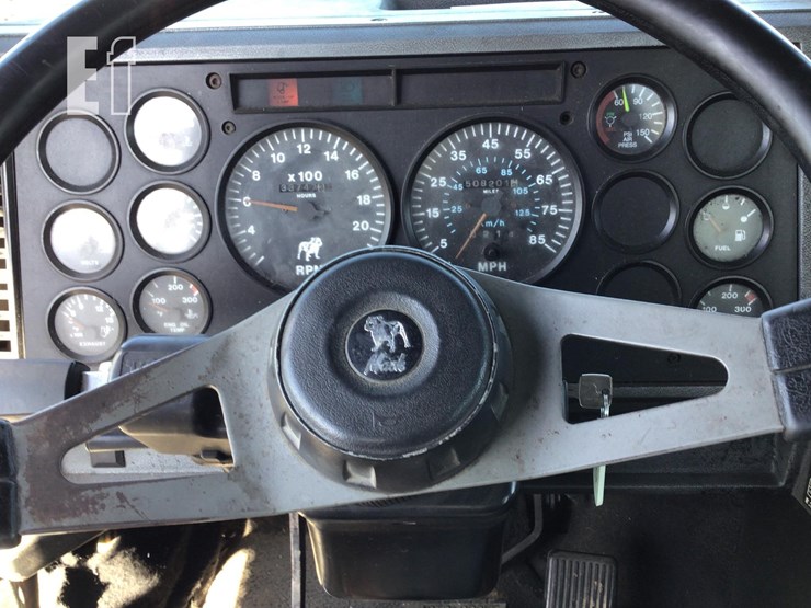 1996-mack-ch613-image-14