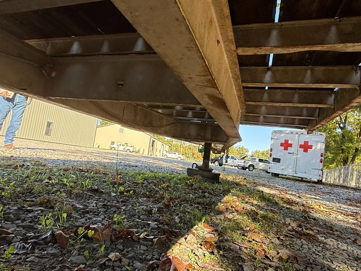 #22588-•-trial-king-19'-trailer-image-10