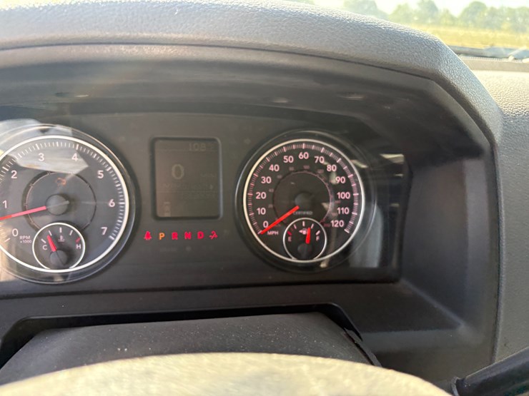 2017-dodge-1500-image-46