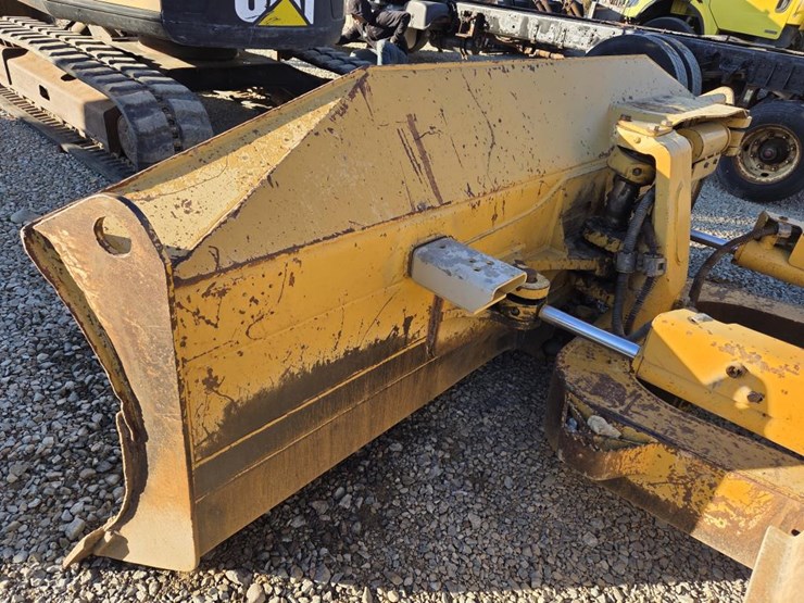 caterpillar-d5n-image-11