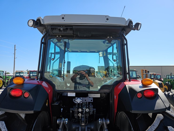 2020-massey-ferguson-6713-image-7