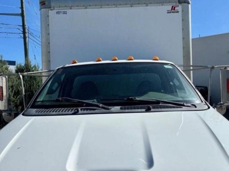 2013-ford-f750-xl-image-18